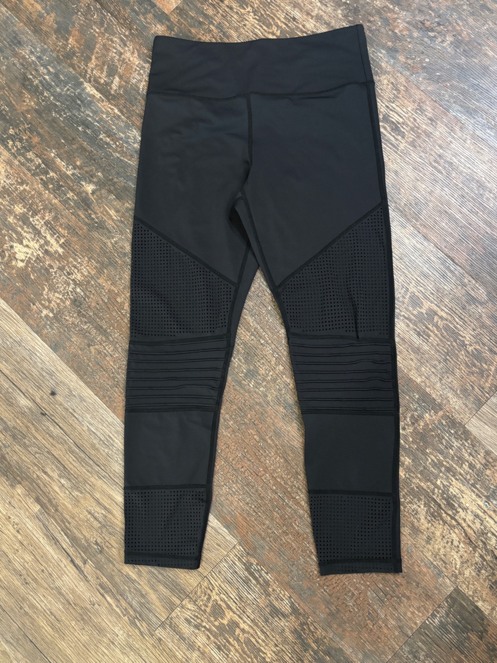 ZYIA Womens Black Perforated Performance Joggers